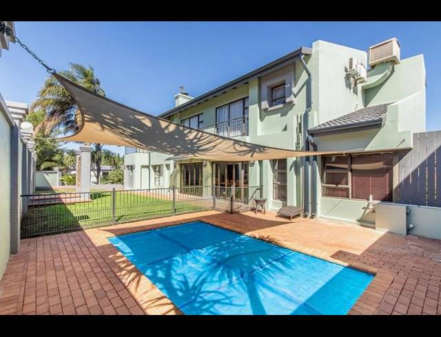 4 BEDROOM HOUSE FOR SALE IN RUIMSIG